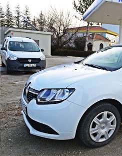Dölek Un Saray Petrol dağıtım aracı